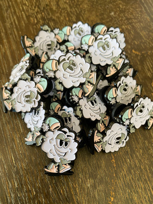 CHASE THE DREAMER PIN